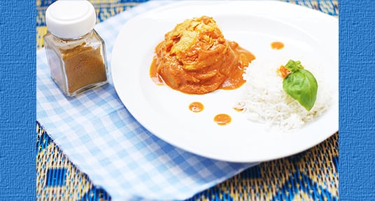 Curryhähnchen trifft auf Pfirsiche und Reis - The Kaisers